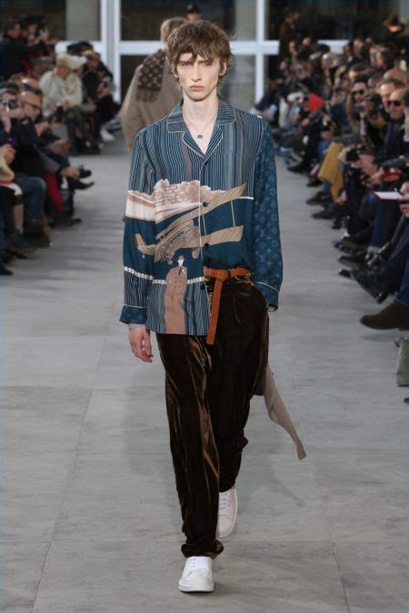 louis vuitton fall winter 2017 men|Louis Vuitton Fall 2017 Menswear Collection .